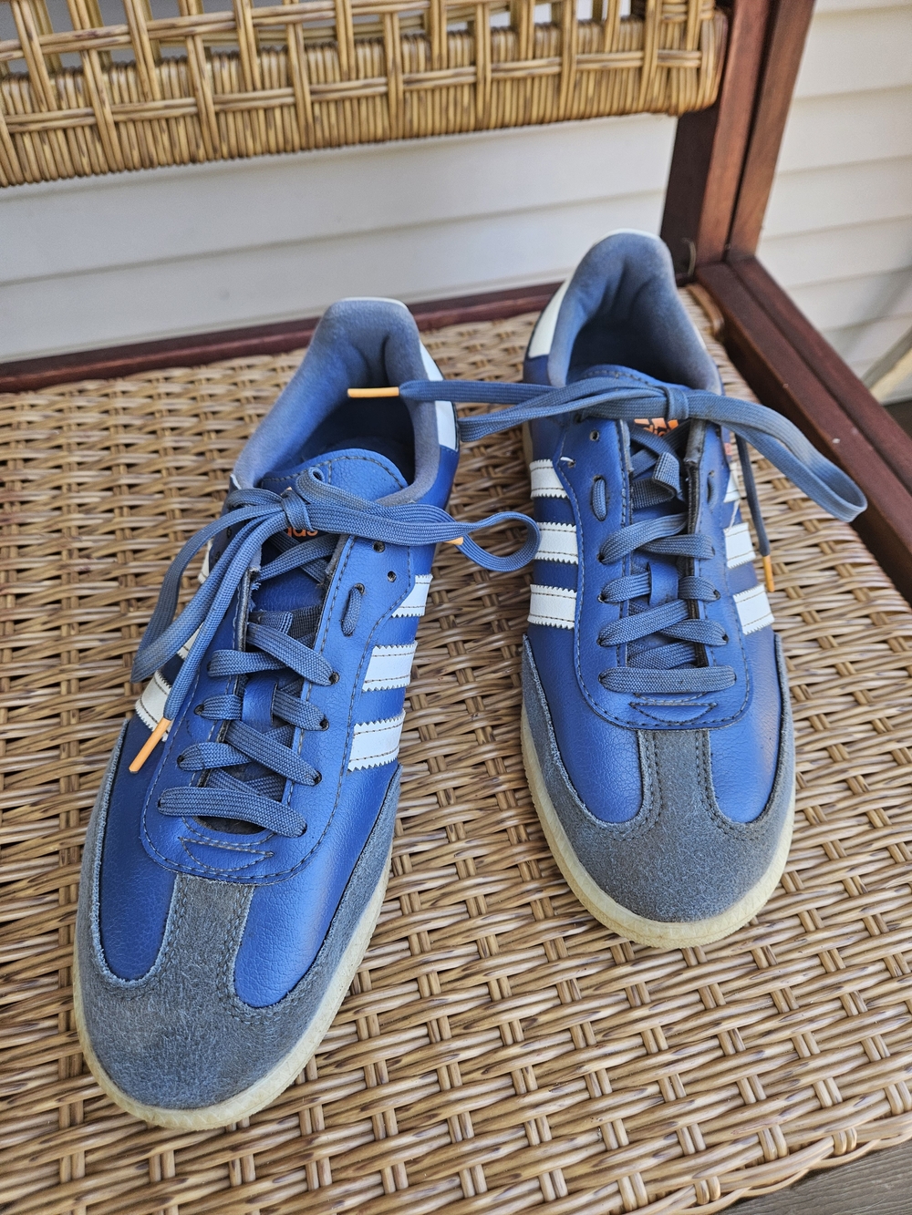 Adidas Men’s/Women's Velosamba Cycling Shoes M9, W10.5